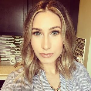 Meet your Posher, Renee